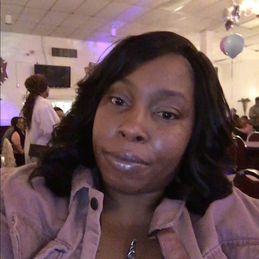 Meet your Posher, Shonta